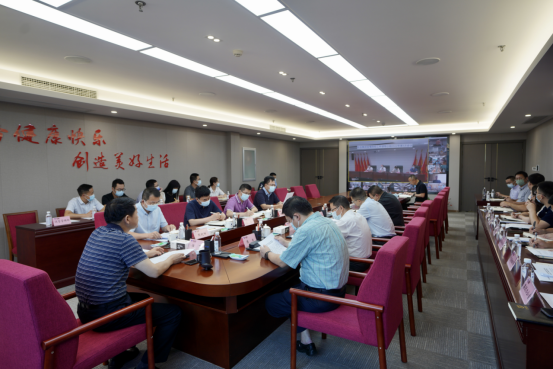 四川月博集团召开疫情防控工作领导小组2022年第3次会议 集团党委书记、董事长、疫情防控工作领导小组第一组长任丁主持会议并讲话